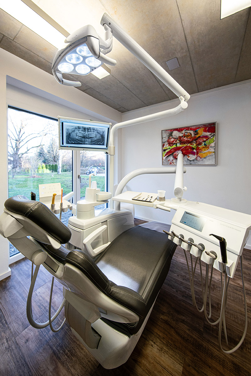 Zahnarzt Praxis Rapps Behandlung 1